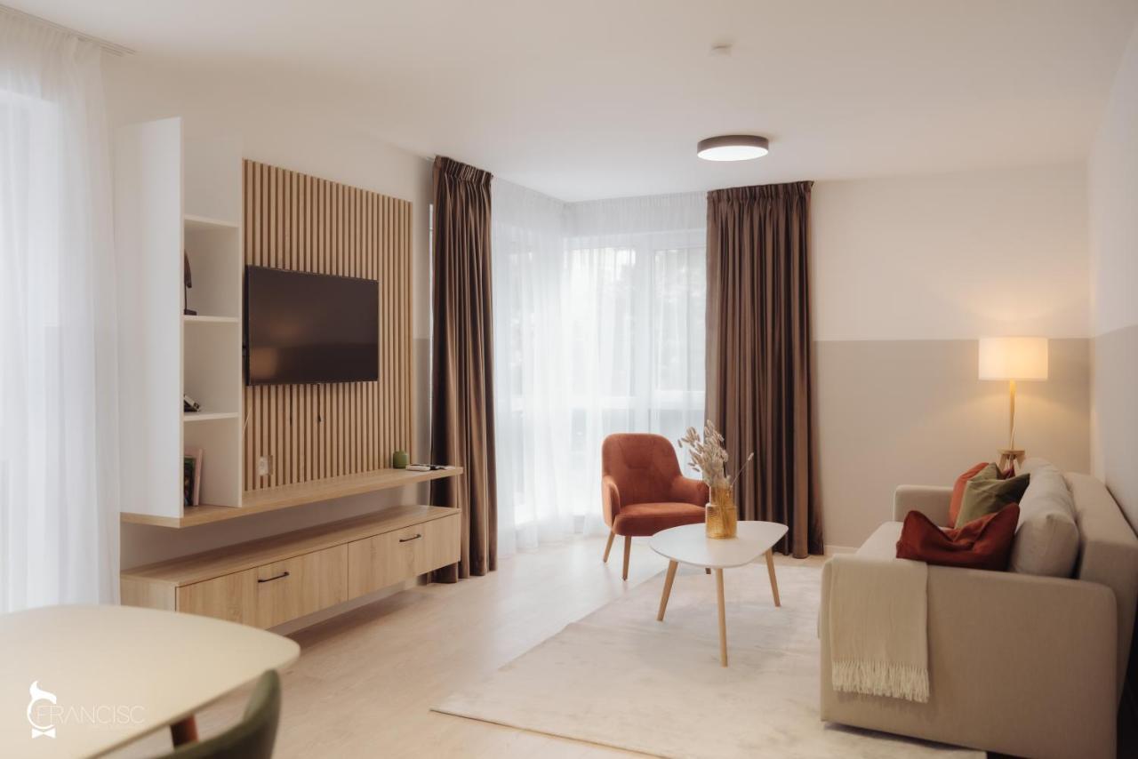 Zen Garden Apartments Κλουζ-Ναπόκα Εξωτερικό φωτογραφία