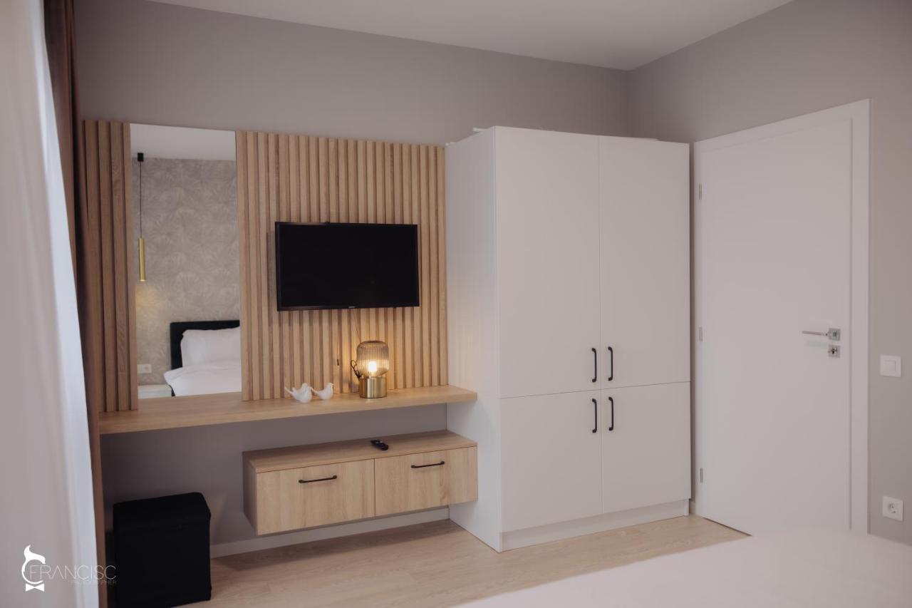 Zen Garden Apartments Κλουζ-Ναπόκα Εξωτερικό φωτογραφία